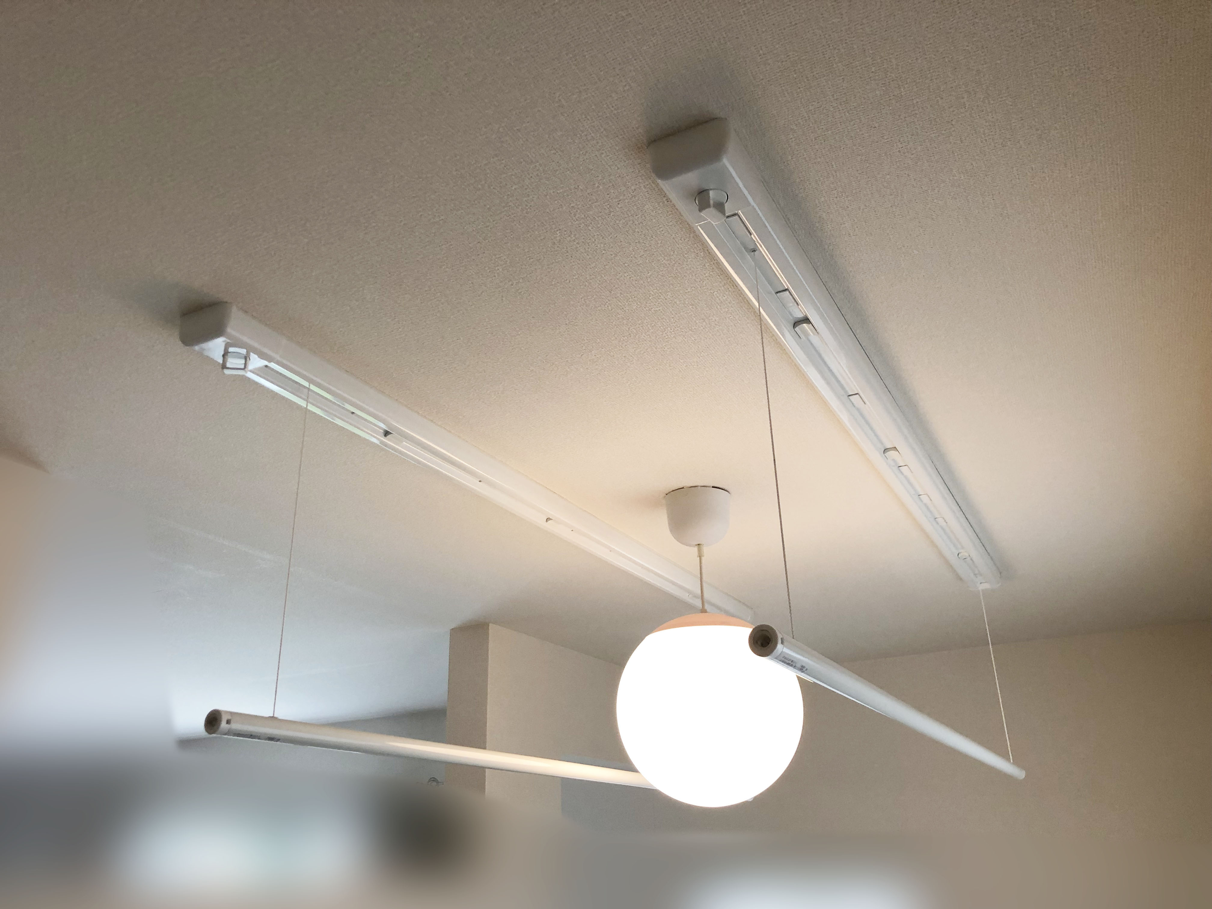 室内物干し取り付けいたします